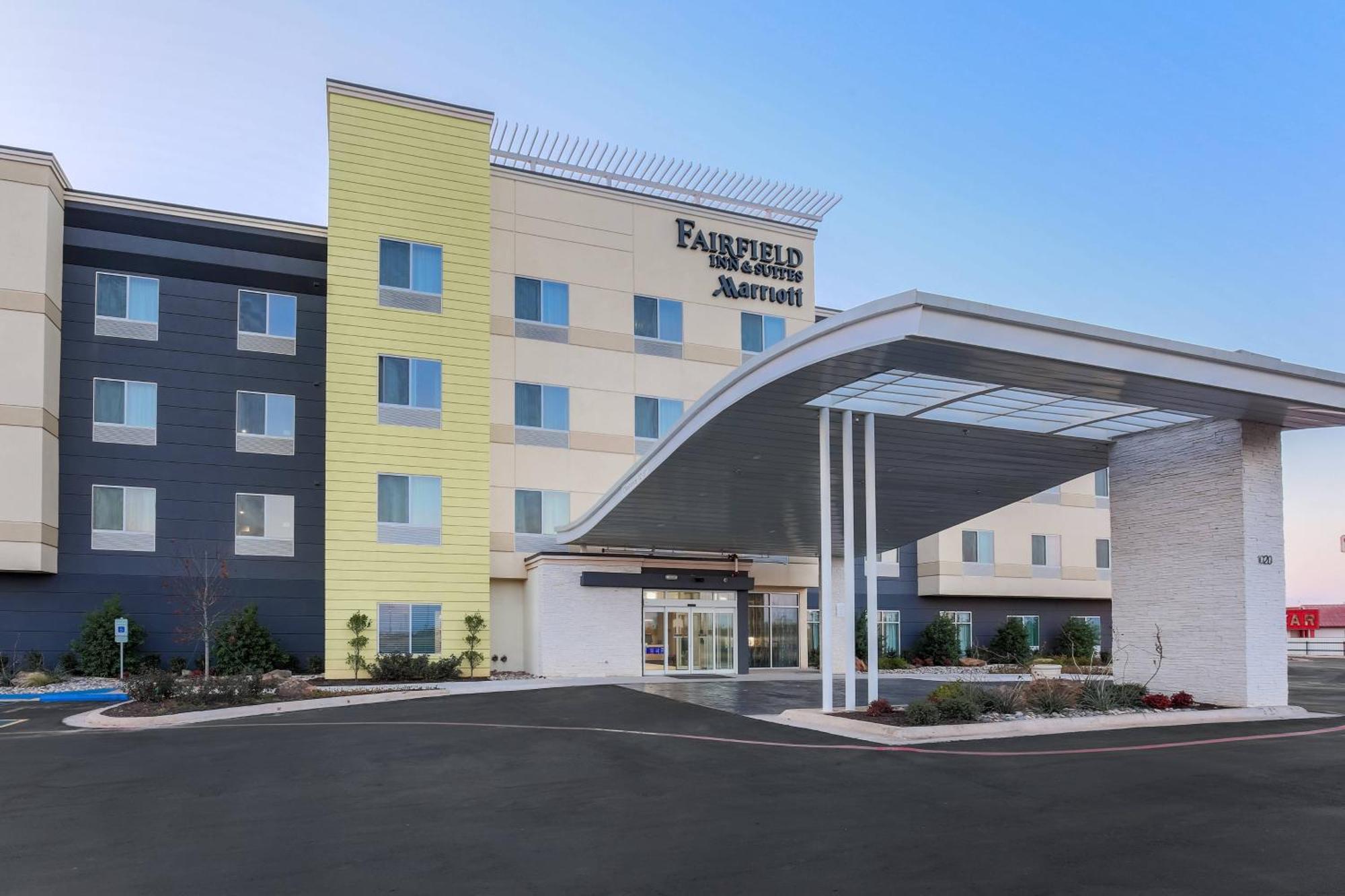 Fairfield Inn & Suites By Marriott Wichita Falls Northwest Exterior photo